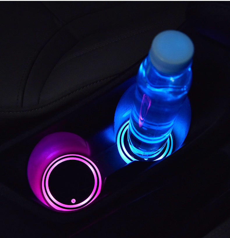 Bunter Becherhalter LED Leuchtuntersetzer Solar- & USB-Ladung Rutschfester Untersetzer Umgebungslicht Für Auto Automatisch